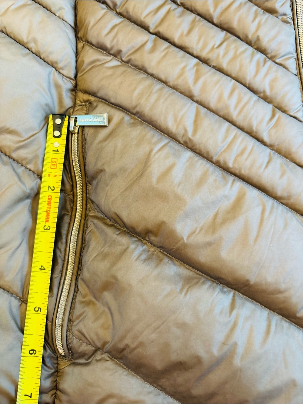 Michael Kors Packable Down Brown Quilted Hooded Puffer Jacket size Large - Picture 9 of 12